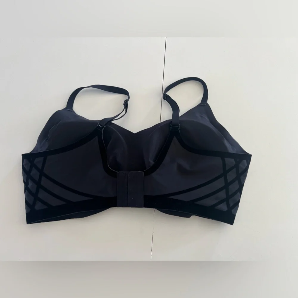 Honeylove Silhouette Wireless Seamless Bra In‎ Black Vamp Size Large
